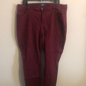 Women’s Old Navy rockstar jeans 👖